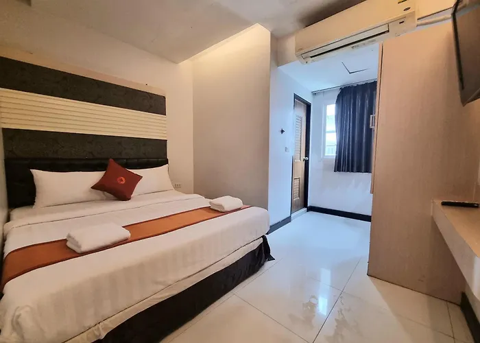 Cozi Hotel,