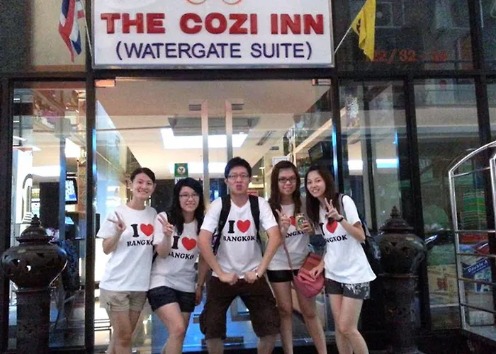 Cozi Hotel, 3*