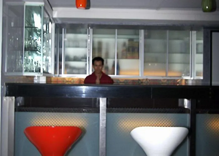 Cozi Hotel,