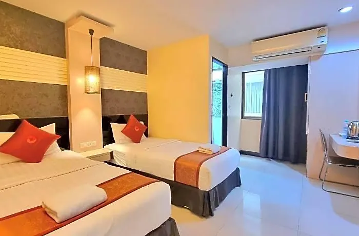Cozi Hotel,
